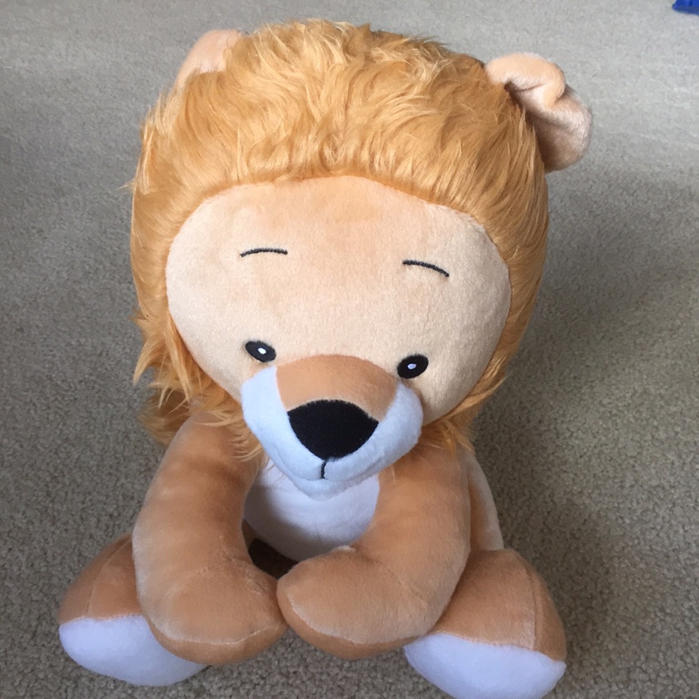 AVON Lion stuffed animal